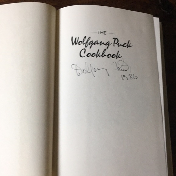 SIGNED The Wolfgang Puck 1986 Vintage Cook Book Cookbook - Picture 2 of 14